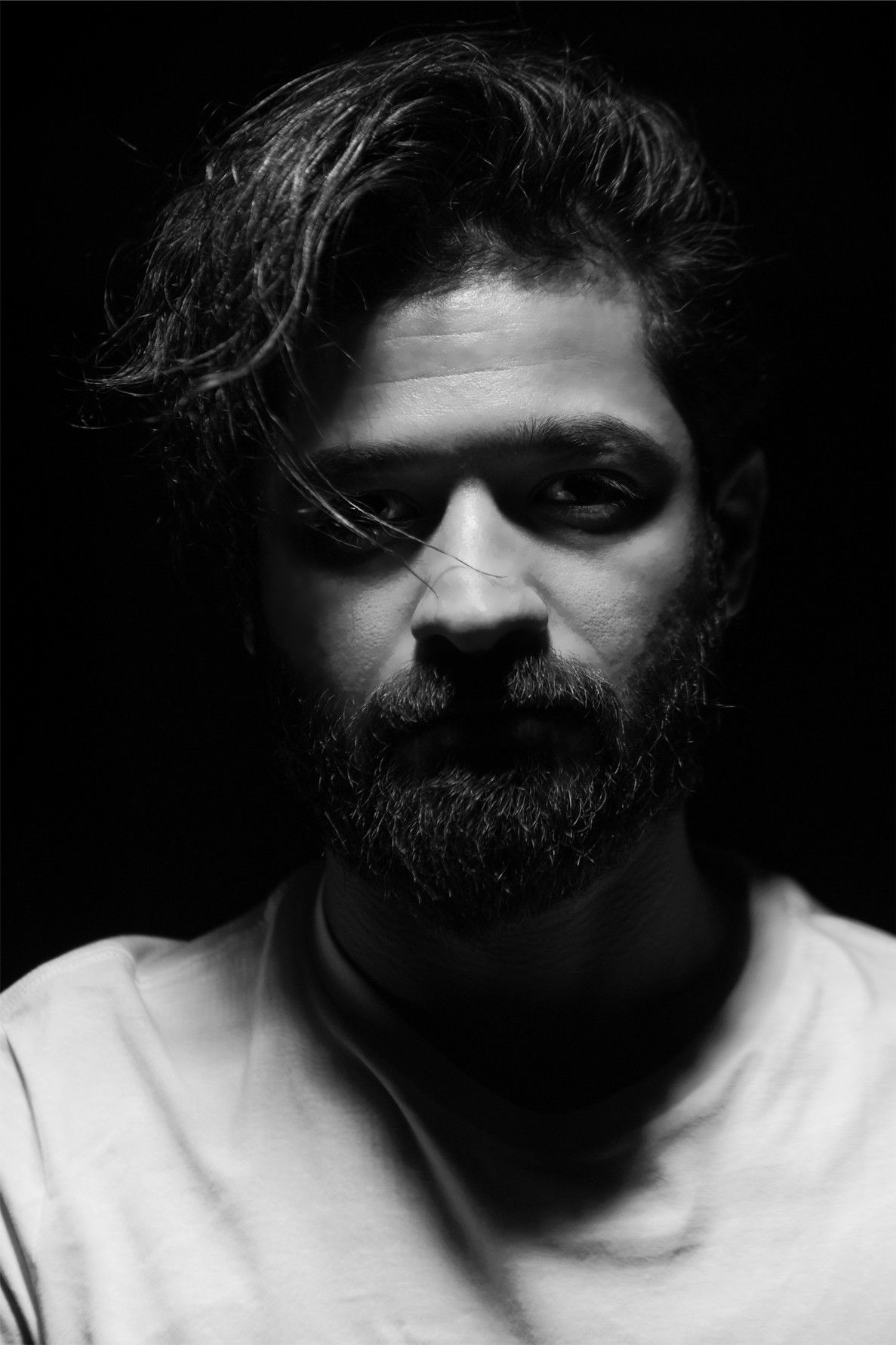 Malik Maliki backdrop