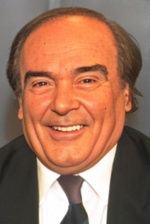 Yalçın Otağ backdrop