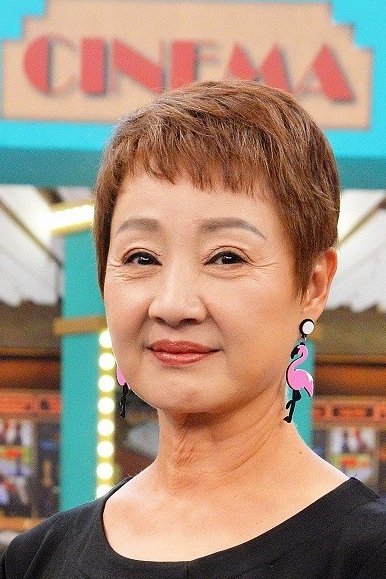 Cheng-Fang Pao backdrop