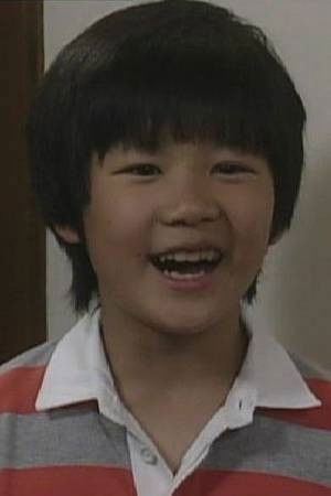 Shun Sakaguchi backdrop