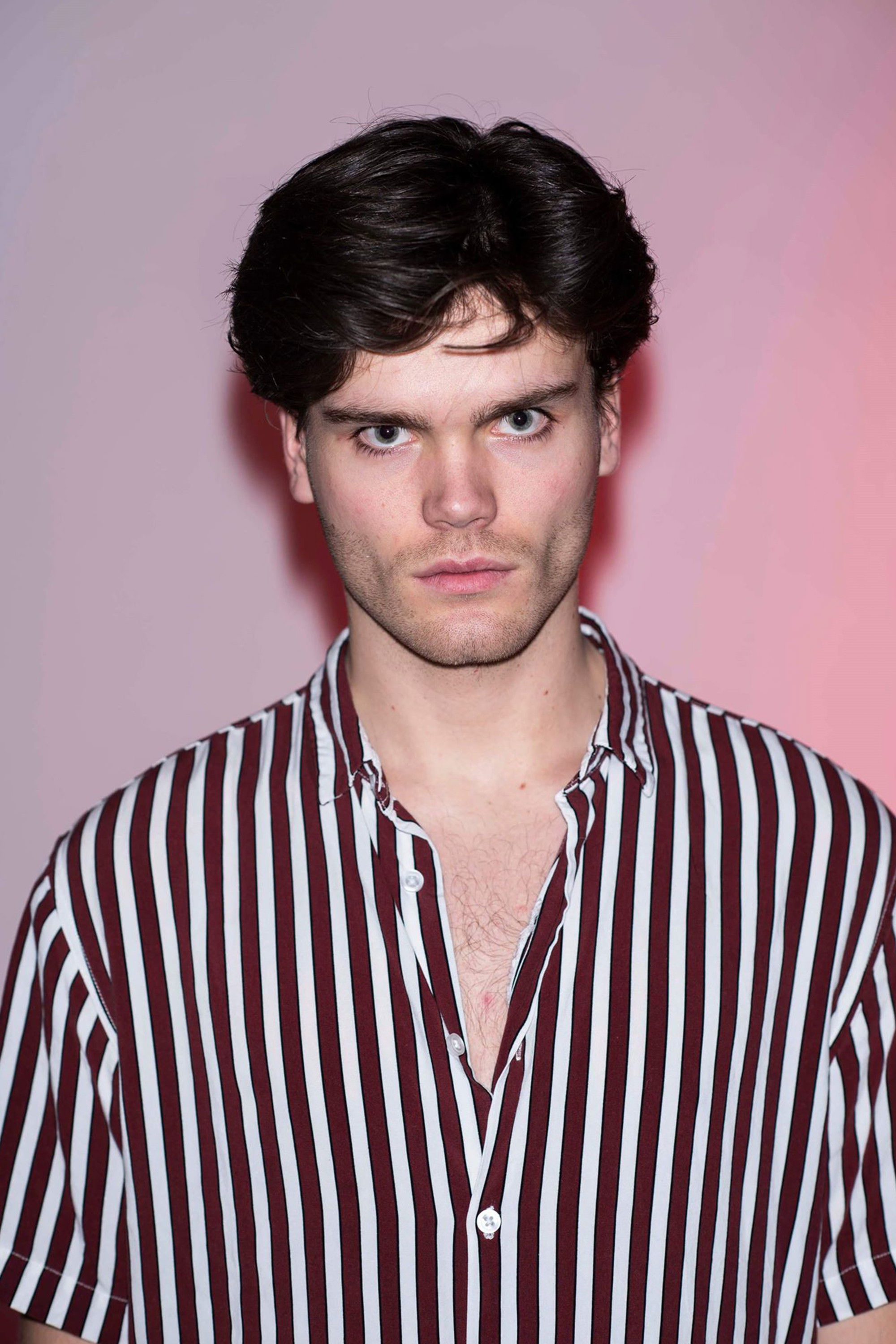 Oskar Hegge backdrop