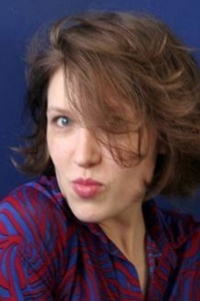 Eglė Dargytė backdrop