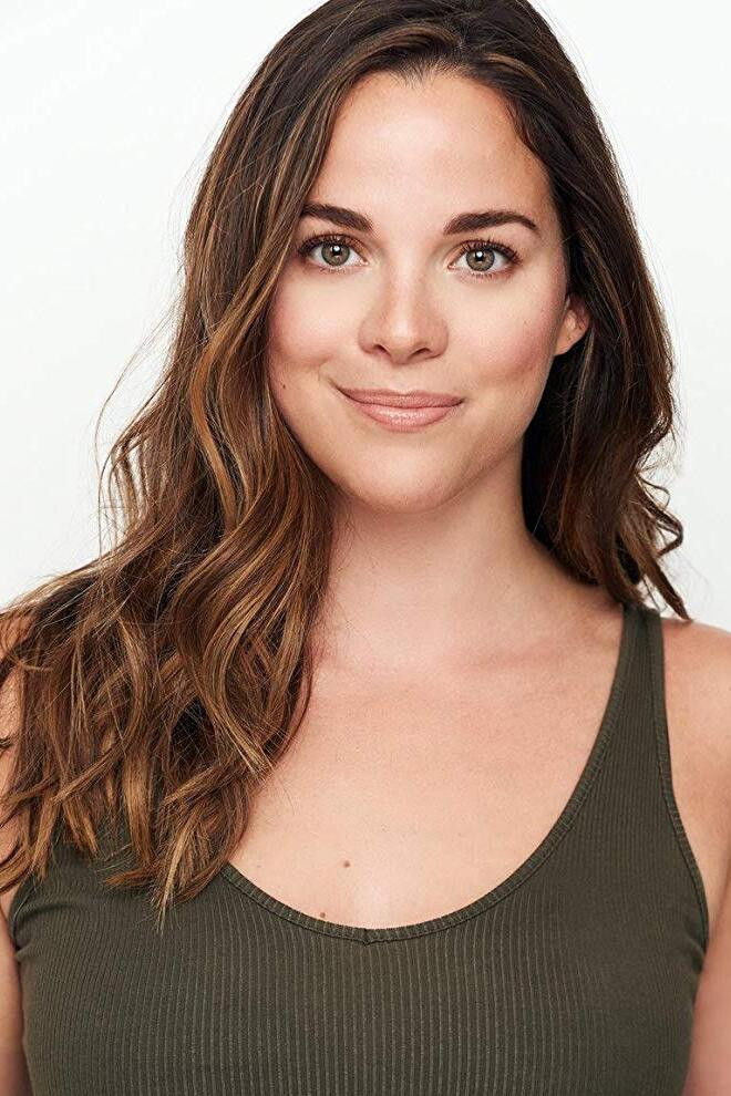 Kyra Kennedy backdrop