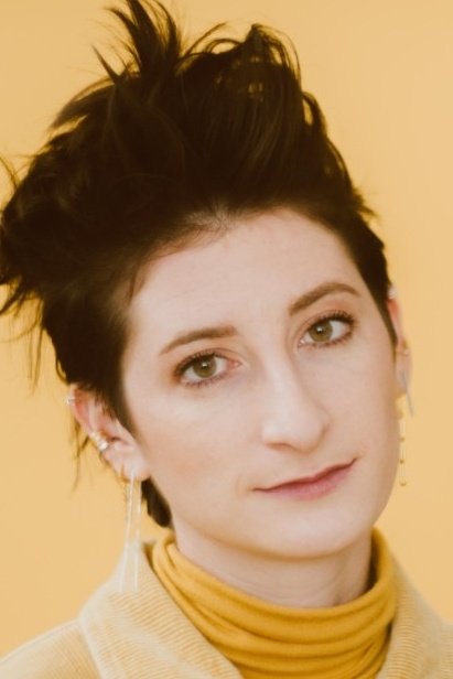 Dahlya Glick backdrop