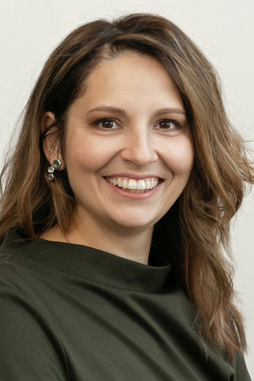 Yuliya Osetinskaya backdrop