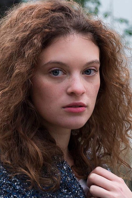 Pauline Briand backdrop