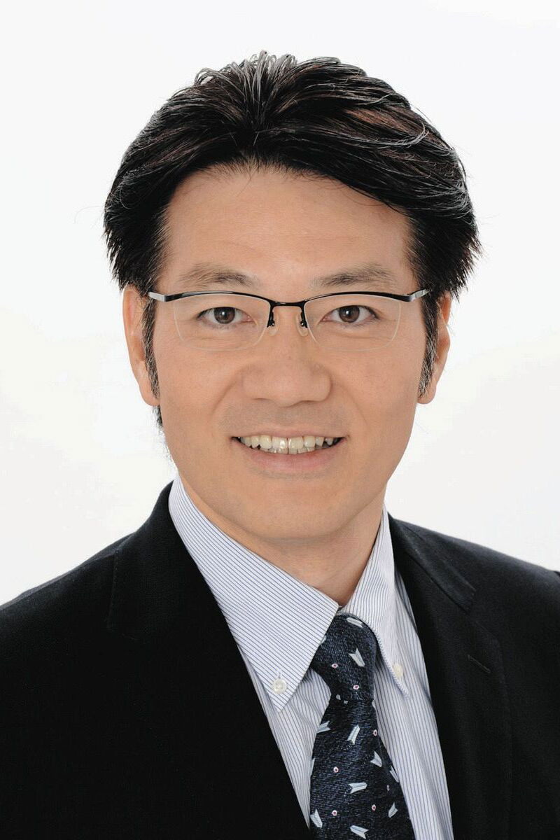 Daisuke Sugaya backdrop