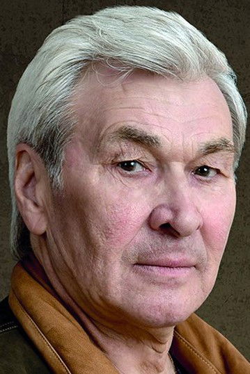 Vladimir Artyomov backdrop