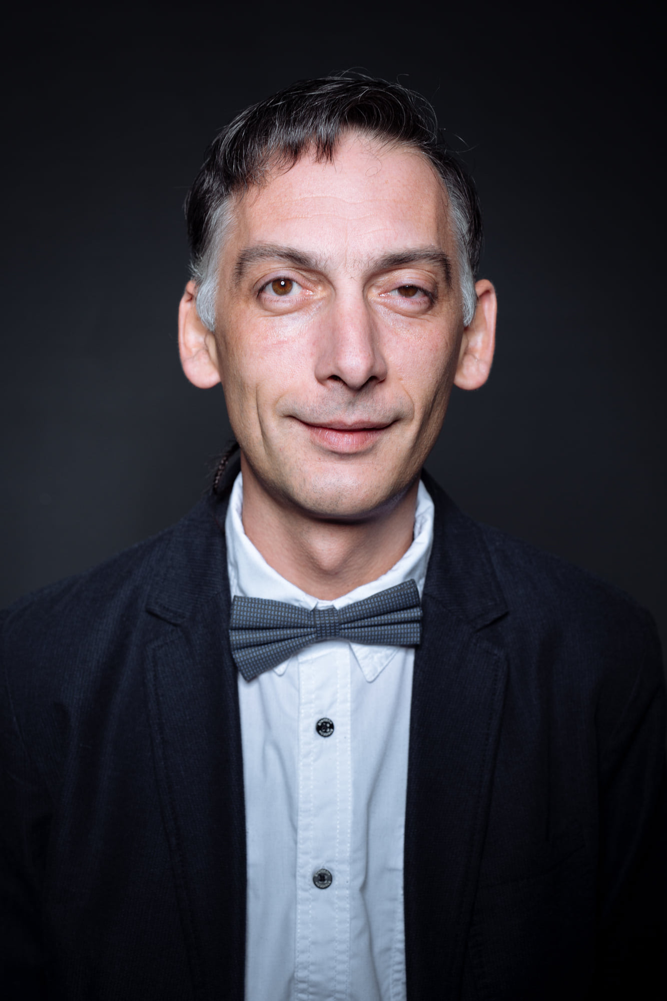 Pali Vecsei backdrop