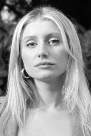 Eliza Brownlie backdrop