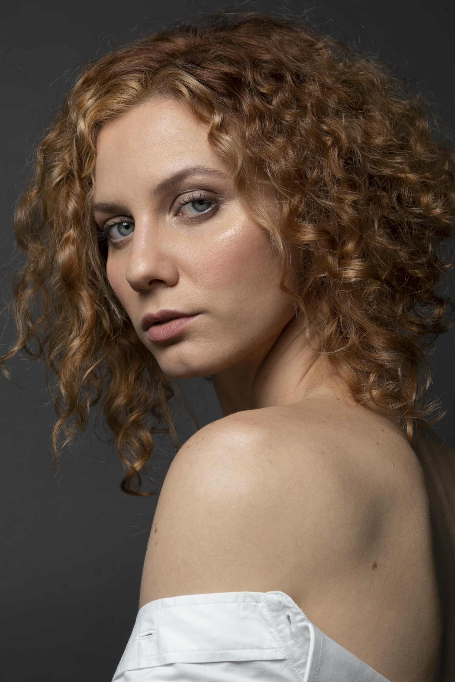 Daryna Butryk backdrop