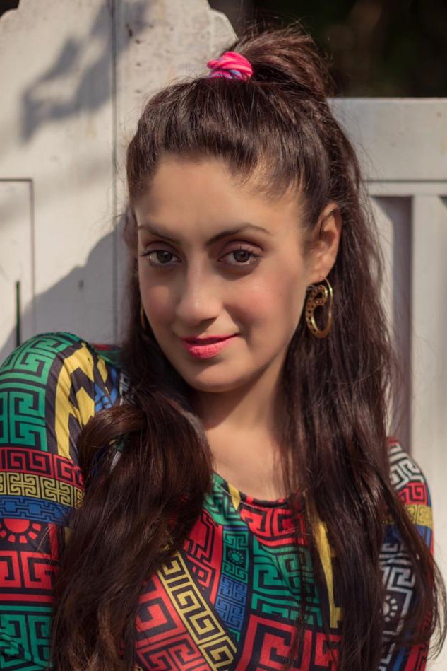 Gurleen Chopra backdrop