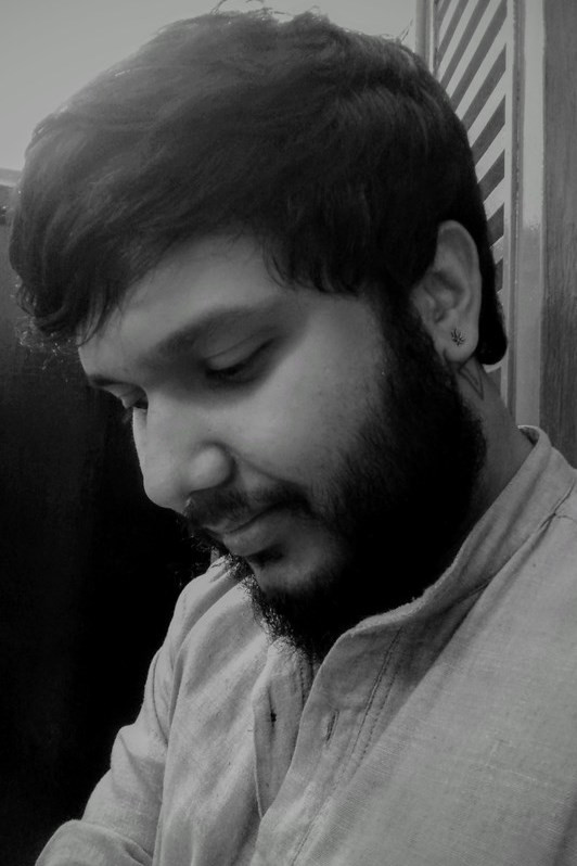 Moinak Guho backdrop