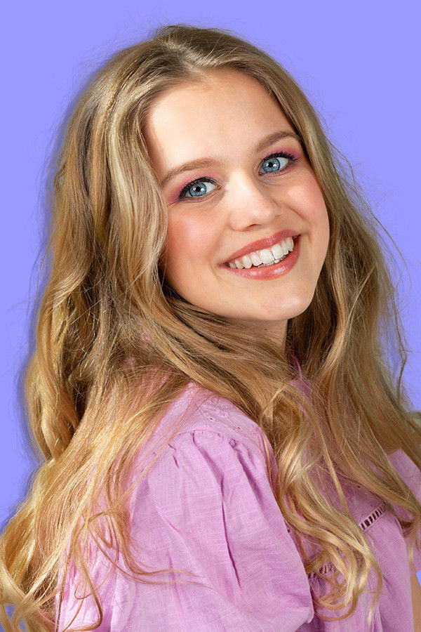 Madelief Broos backdrop