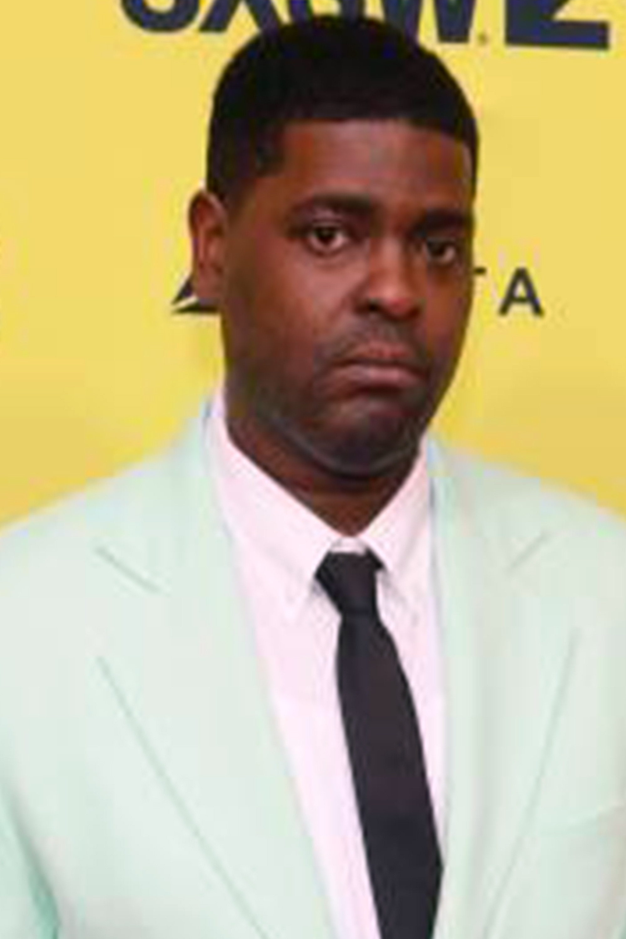 Isaiah Lester backdrop