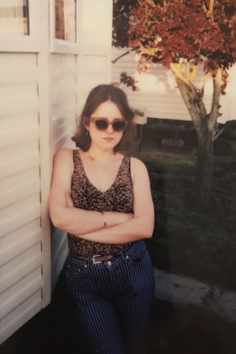 Lily Rose Thomas backdrop