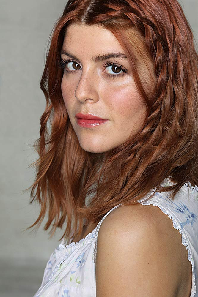 Summer Rudas backdrop