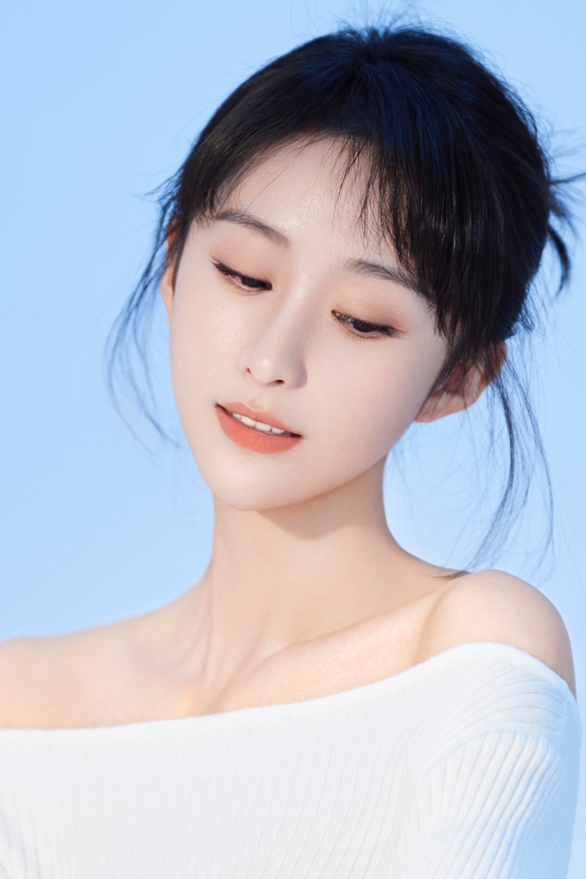 Song Yixing backdrop