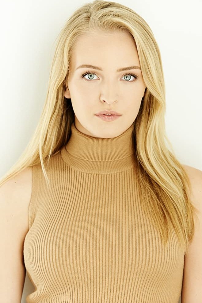 Kira Murphy backdrop