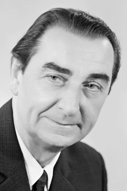 Eduard Haken backdrop