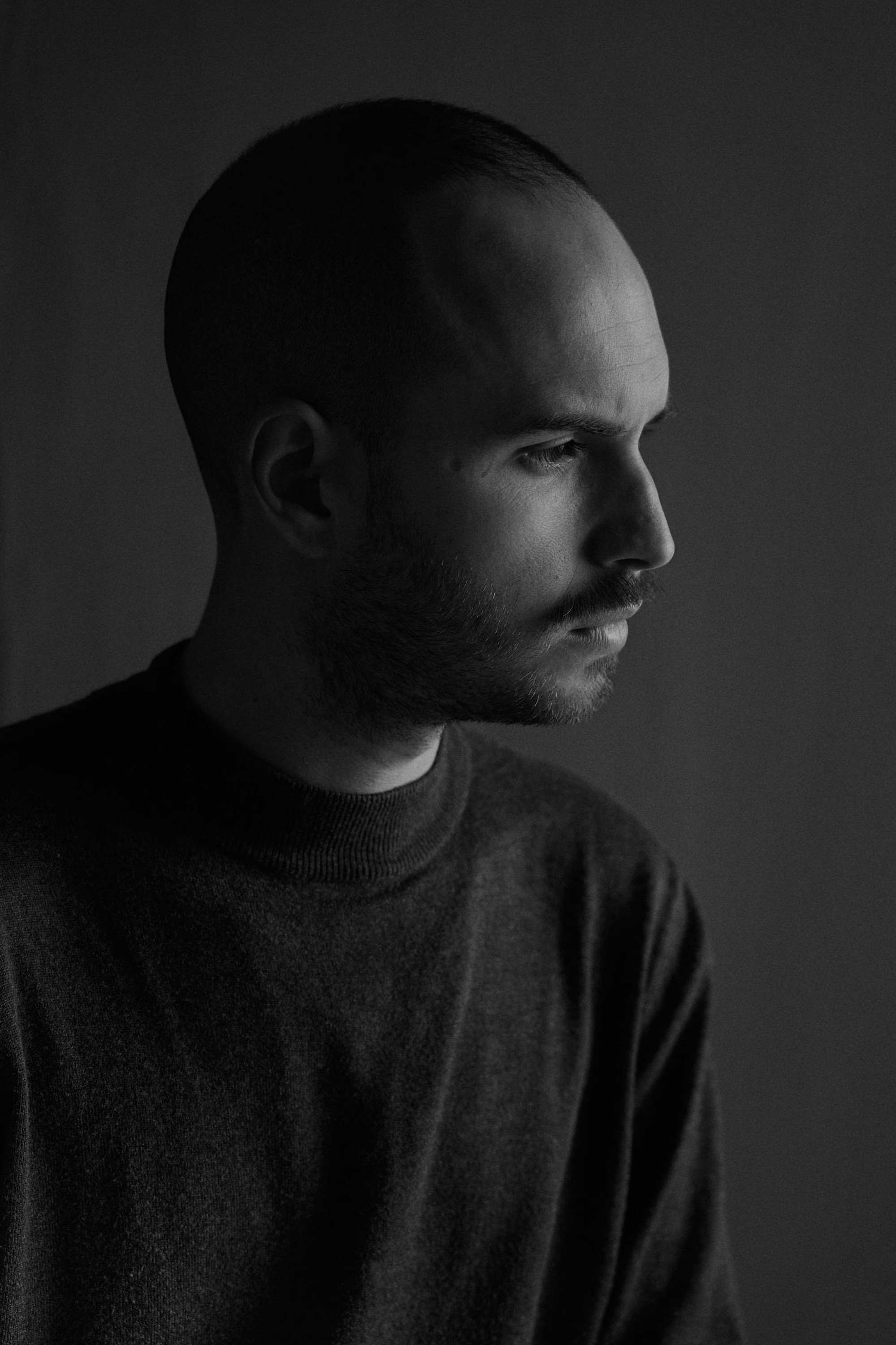 Jorge Rojas backdrop