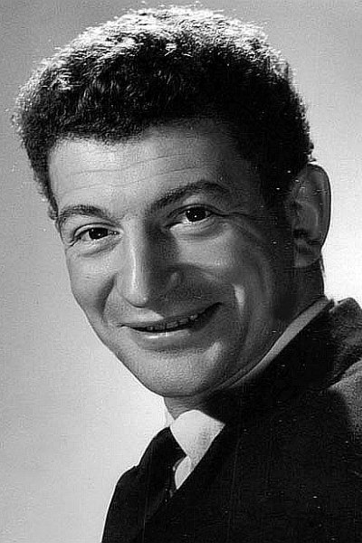 Yves Robert backdrop