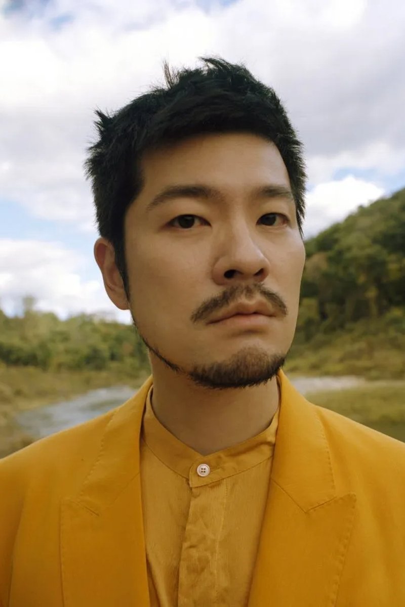 Chang Ki-ha backdrop