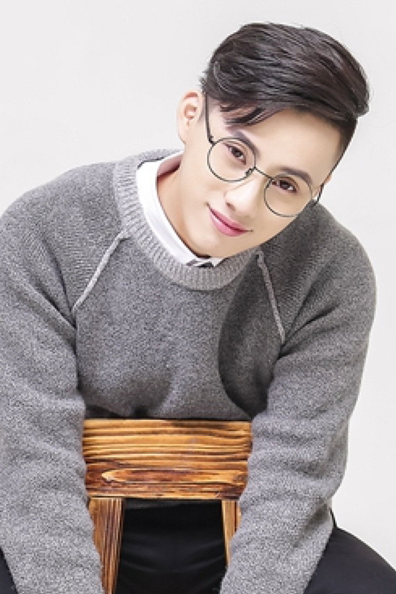 Han Jinming backdrop