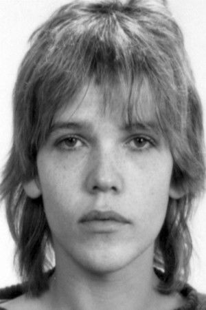 Catrine da Costa backdrop