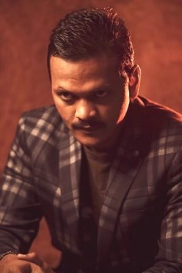 Raj Tirandasu backdrop