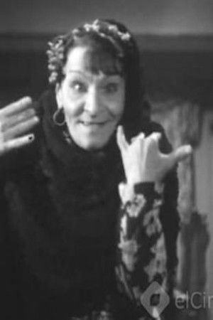 Victoria Cohen backdrop