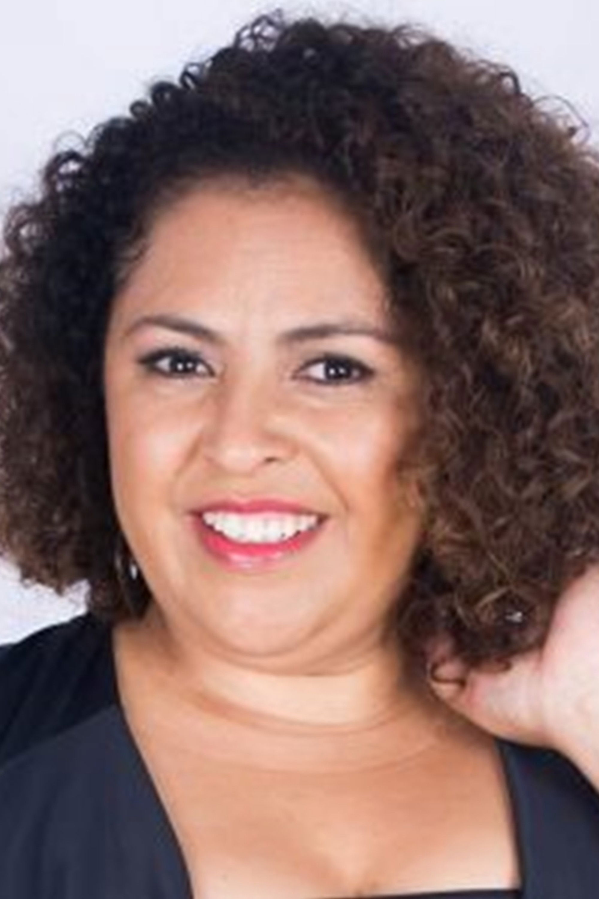 Rosana Dias backdrop