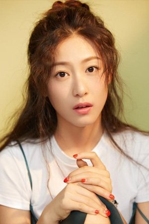 Zhao Ruihan backdrop