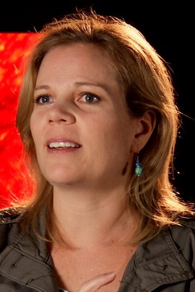 Holly Gilbert backdrop