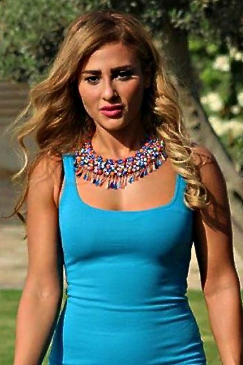 Bassant ElSabqy backdrop