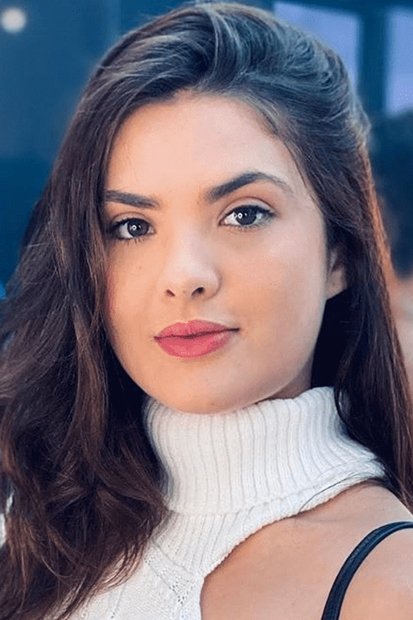 Lívia Inhudes backdrop