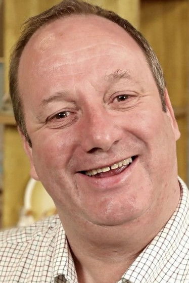 Damon Quinn backdrop