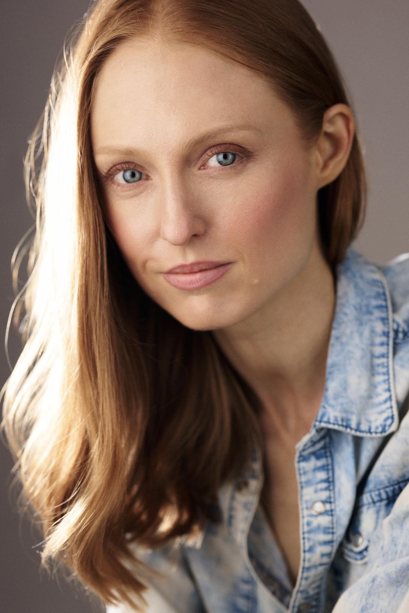 Emily Bennett backdrop