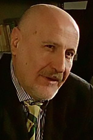 Giovanni Caruso backdrop