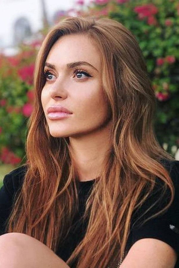 Slava Kaminska backdrop