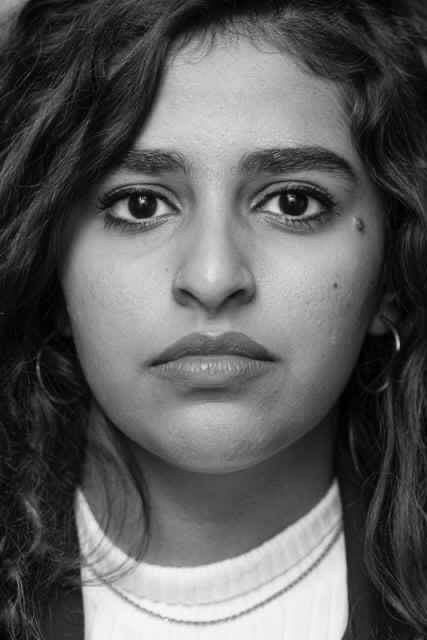 Sara Mesfer backdrop