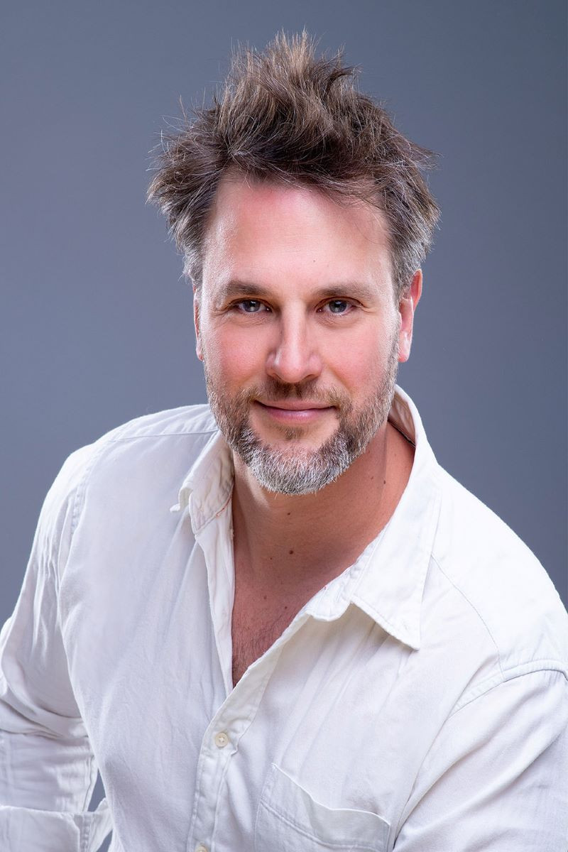 Gerónimo Rauch backdrop