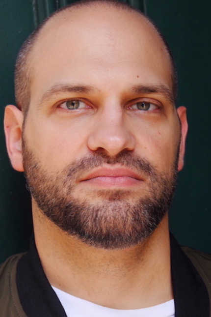 Julien Cosquéric backdrop