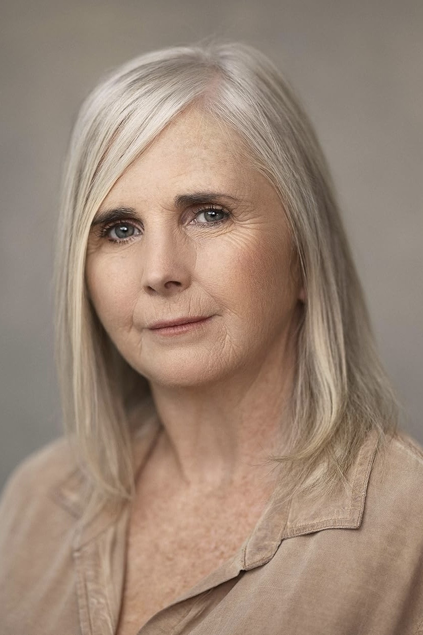 Noelle Clarke backdrop