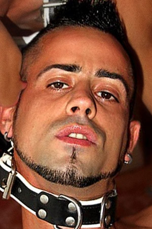 Javi Mendez backdrop