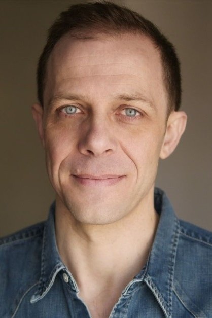 François Briault backdrop