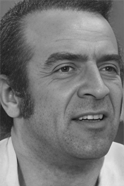 Voldemar Lobinsh backdrop