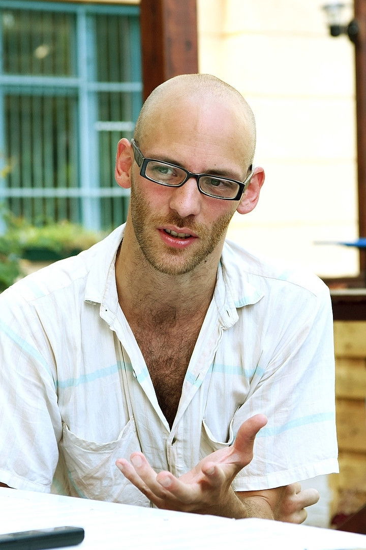 Valcz Péter backdrop