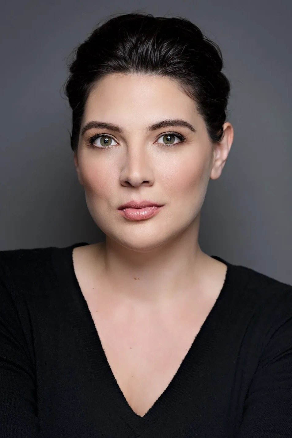 Taylor Jenkins Reid backdrop