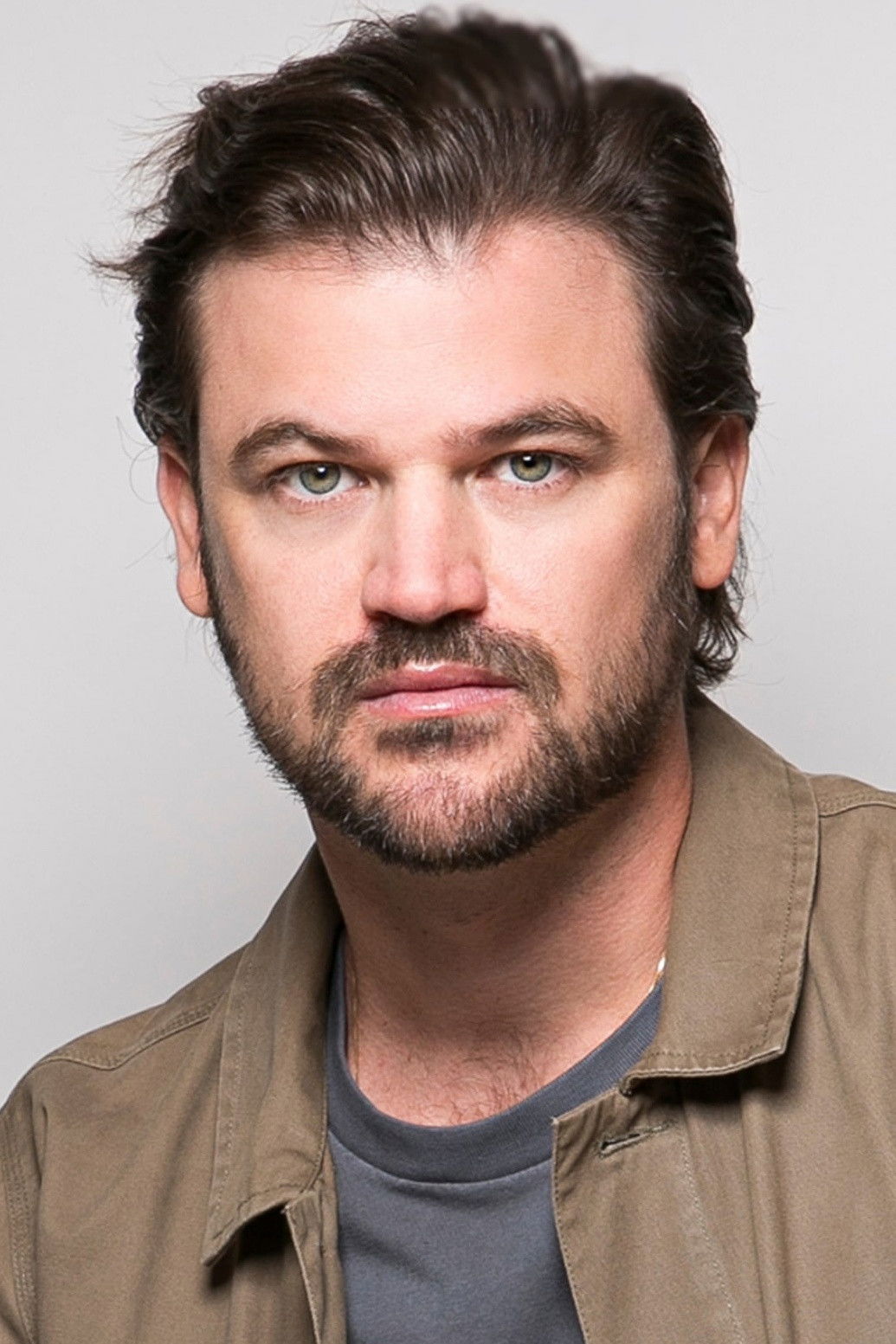 Marcelo Brennand backdrop